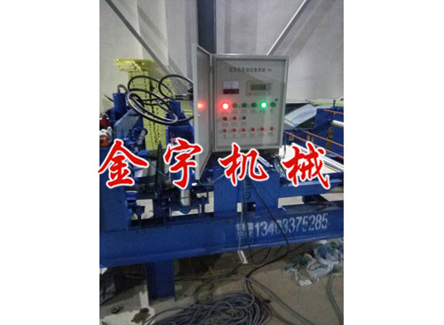 地暖輔熱設(shè)備